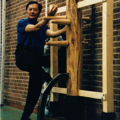 Wong Shun Leung-Holzpuppe